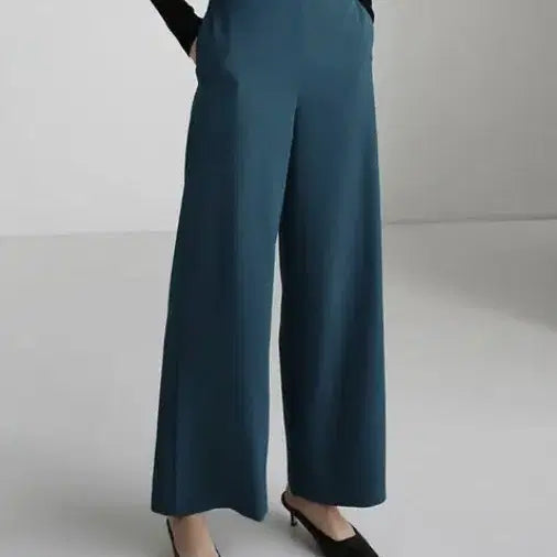 [BUNJANG] Moers Seoul Chic Life Wide Pants / 택포 새상품