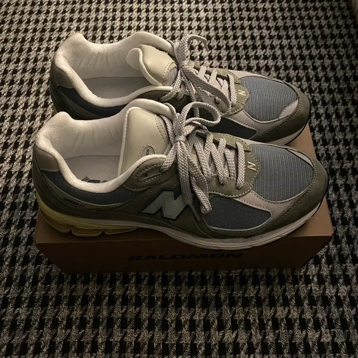 [BUNJANG] New Balance 2002R Cool Grey Sneakers / [무료배송] 뉴발란스 2002R Cool Grey 280