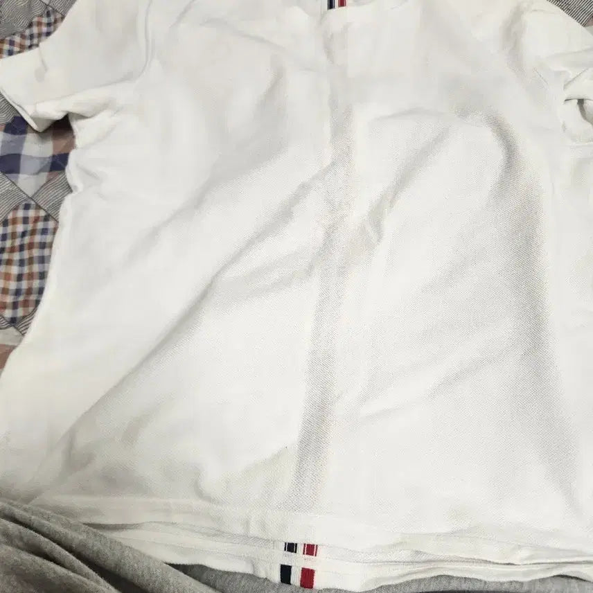 [BUNJANG] Thom Browne White Center Back Short Sleeve T-shirt / 톰브라운 화이트 샌터백 5 백화점 반팔
