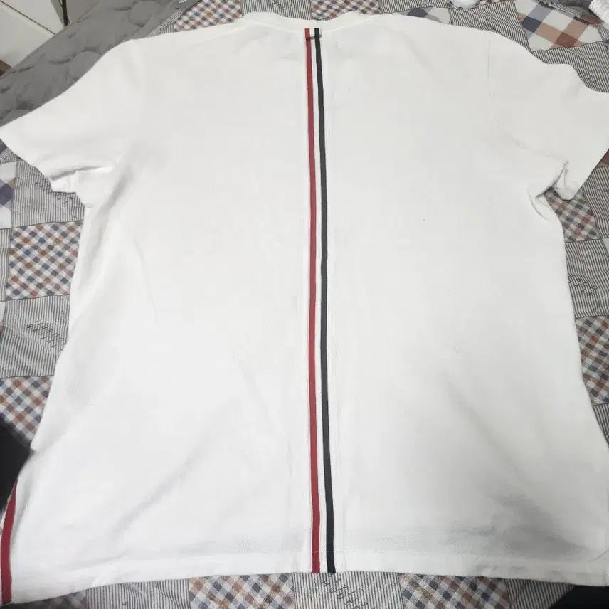 [BUNJANG] Thom Browne White Center Back Short Sleeve T-shirt / 톰브라운 화이트 샌터백 5 백화점 반팔