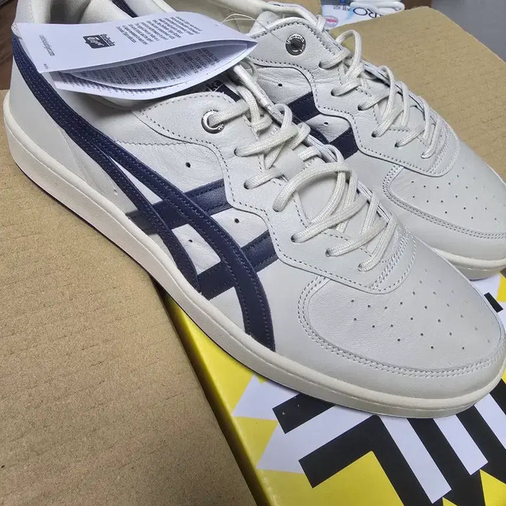 [BUNJANG] Onitsuka Tiger GSM SD Oatmeal Pea Coat 270 / 오니츠카타이거 GSM SD 오트밀 피코트270