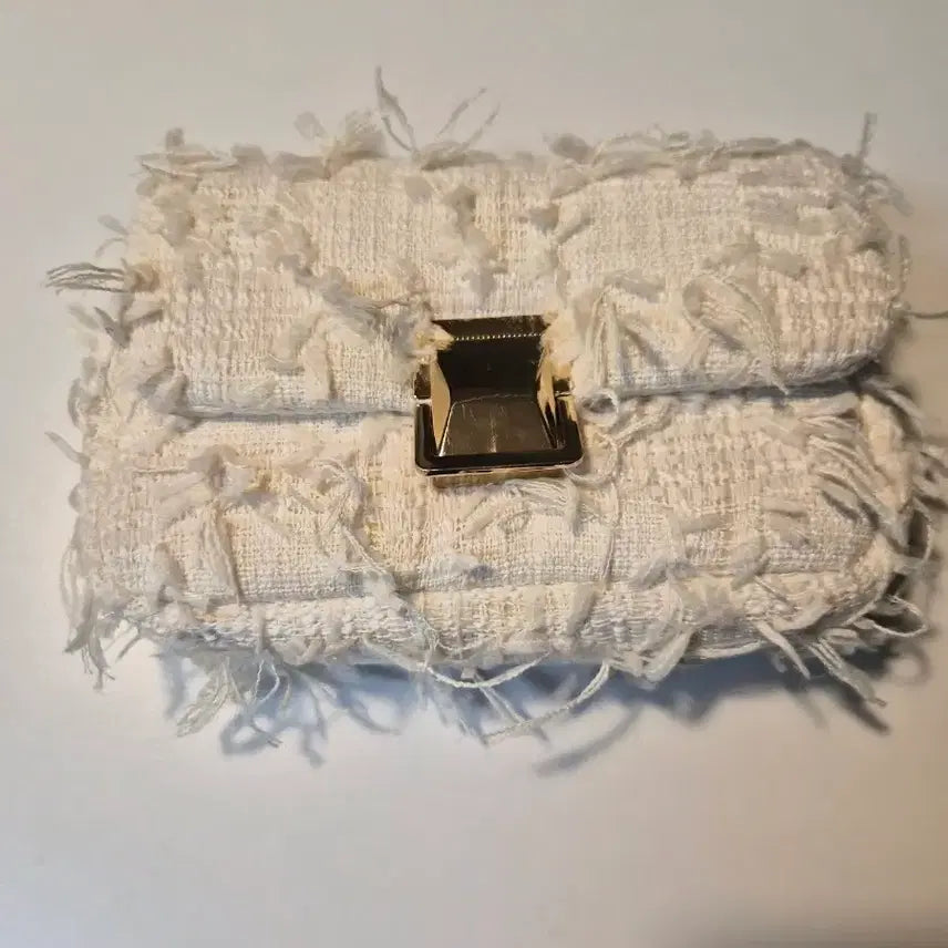 [BUNJANG] H&amp;M Ivory Textured Chain Shoulder Bag / H&amp;M 아이보리 텍스처 체인 숄더백