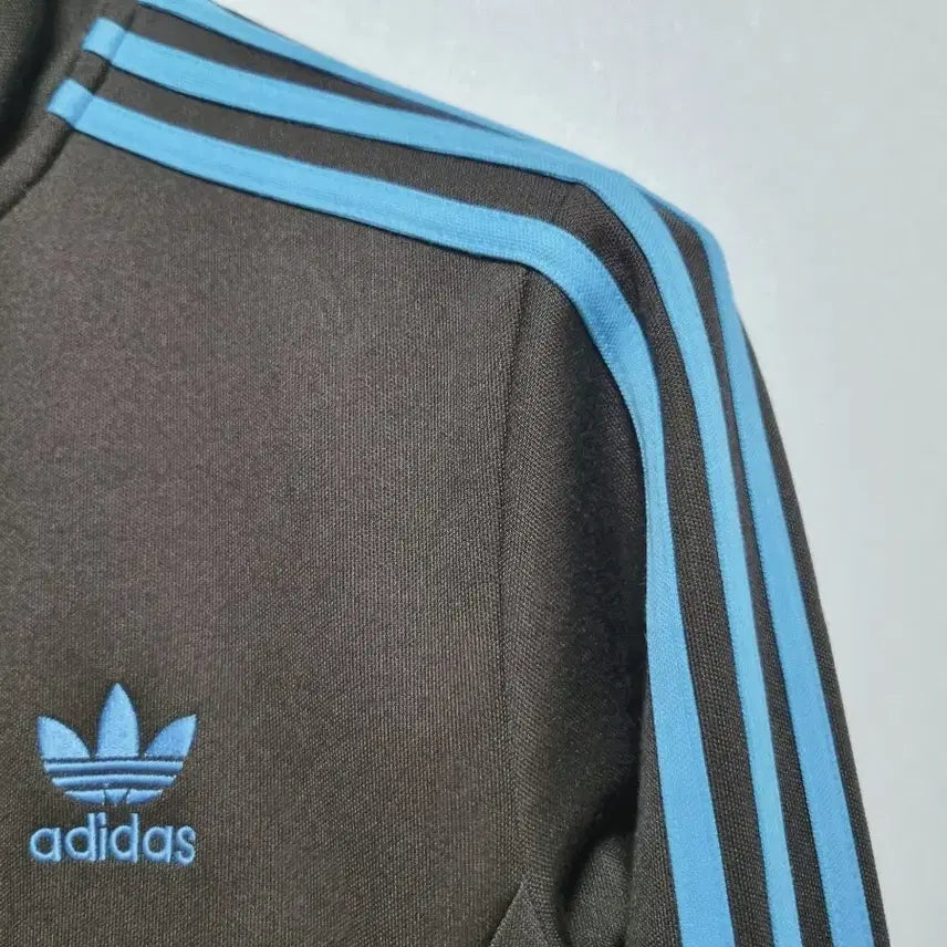 [BUNJANG] Adidas Europa Track Jacket - Rare Color - Women&