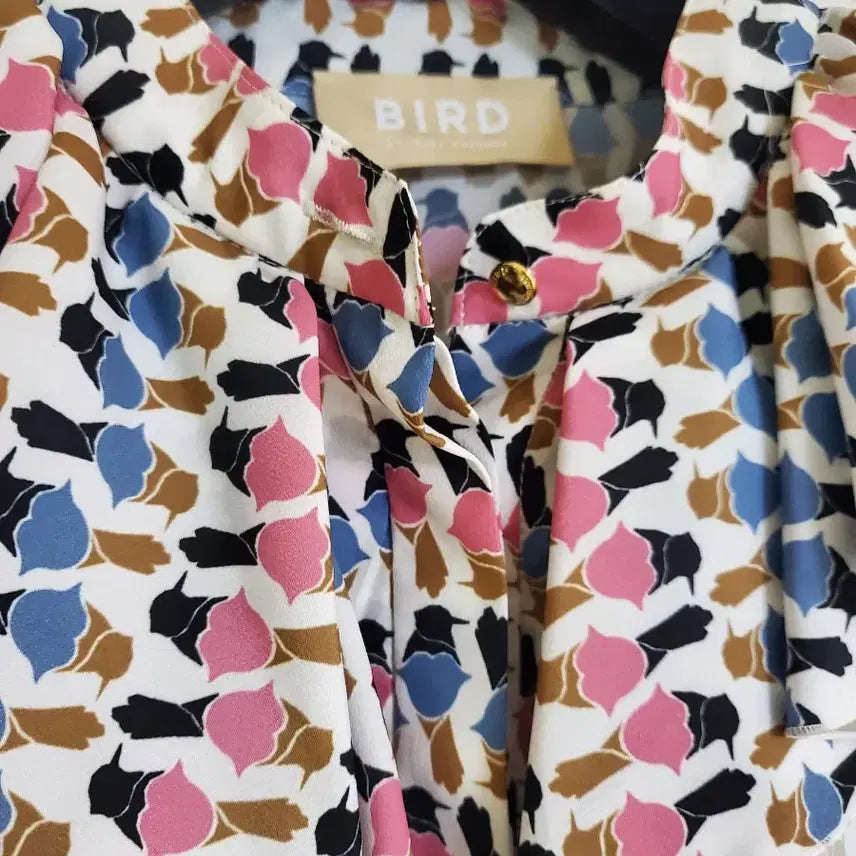 [BUNJANG] TIME BIrd Pattern Blouse Size 55 / 한섬 BIRD 패턴블라우스 55사이즈