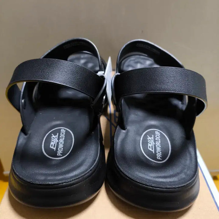 [SOLD OUT] (새상품)265 남성 샌들 슬리퍼 프로월드컵 여름 운동화