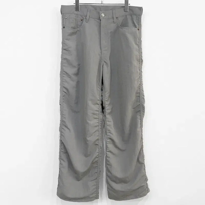 [BUNJANG] Unused Nylon Pants Gray Size 2 / 언유즈드 25FW 나일론 팬츠 그레이 2사이즈 판매합니다