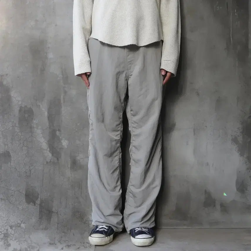 [BUNJANG] Unused Nylon Pants Gray Size 2 / 언유즈드 25FW 나일론 팬츠 그레이 2사이즈 판매합니다