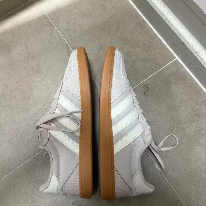 [BUNJANG] Adidas Cloudfoam Plus Sneakers / 아디다스 스니커즈 일본 구매 새제품 250