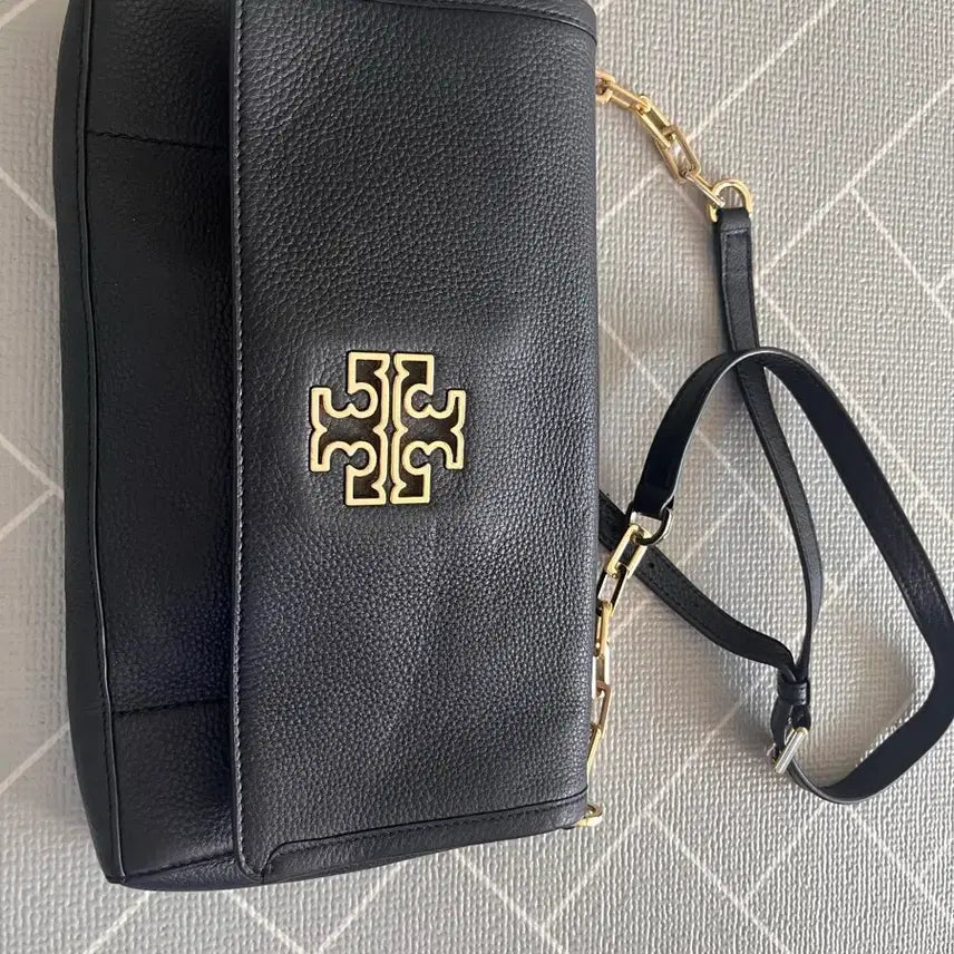 [BUNJANG] Tory Burch Leather Crossbody Bag / Clutch / 토리버치 백화점구매