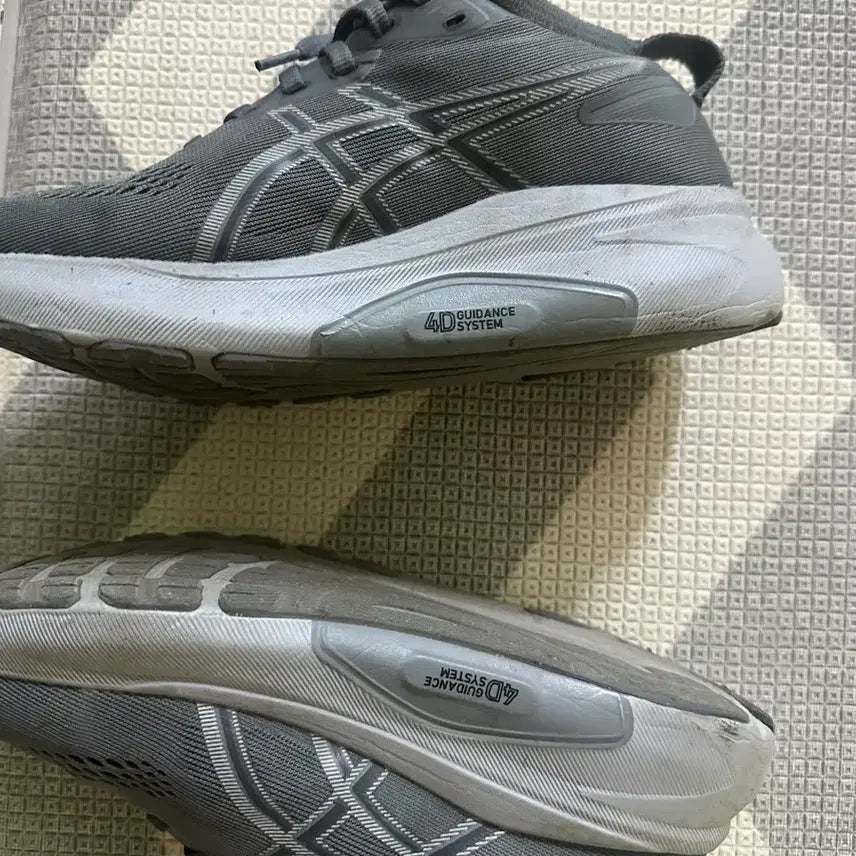 [BUNJANG] Asics Gel Kayano 31 Gray Sneakers / 아식스 젤 카야노 31 250사이즈 그레이
