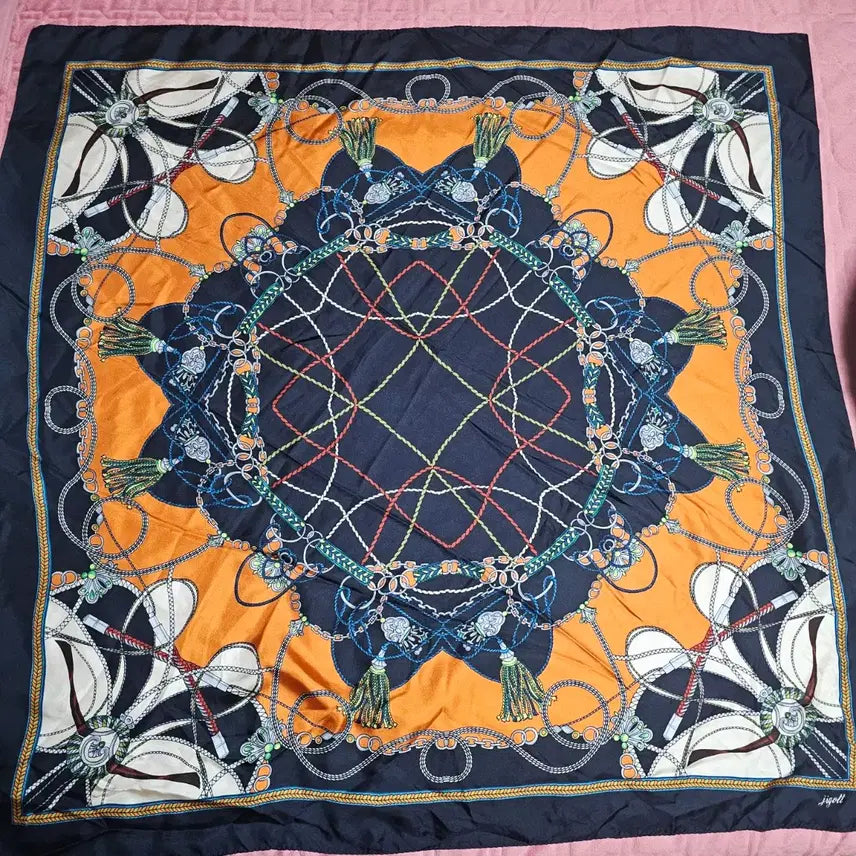 [BUNJANG] Jigott Silk Scarf / 지고트 실크 스카프 판매합니다~~