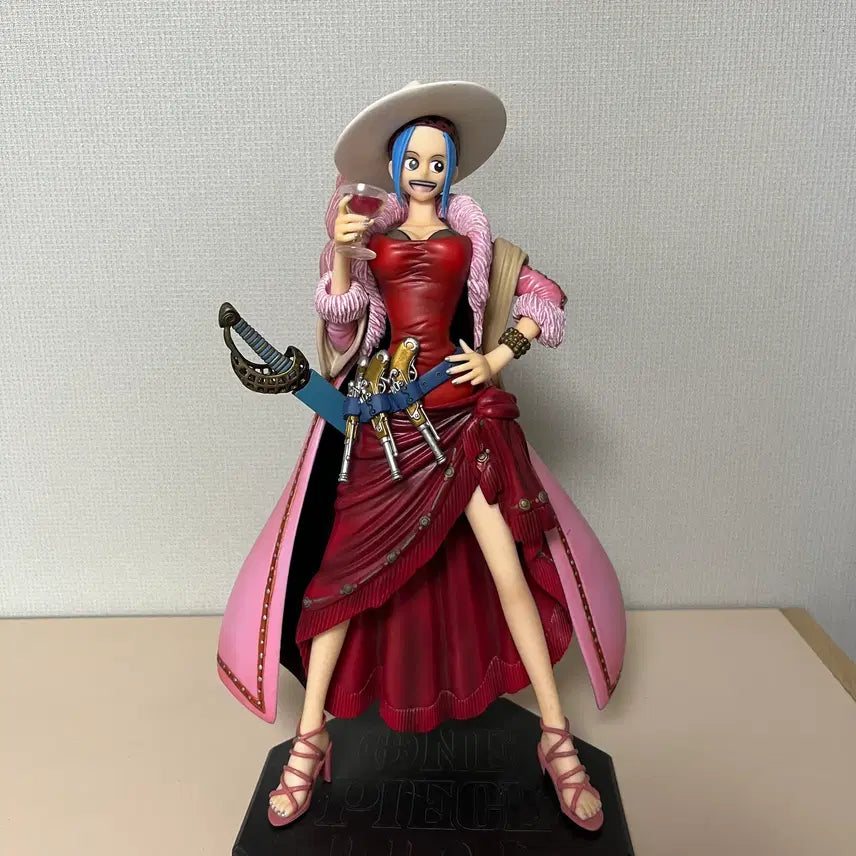 [BUNJANG] PDCF Nefertari Vivi Figure / 원피스 PDCF 네펠타리 비비 피규어