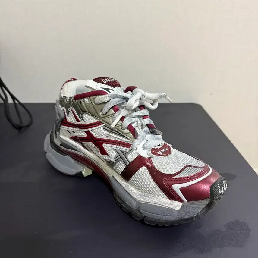 [BUNJANG] Balenciaga Runner Sneakers Burgundy EU 40 / 발렌시아가 러너 스니커즈 버건디 40 사이즈