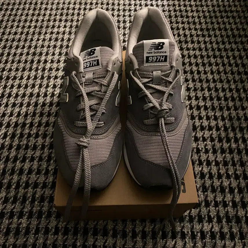 [BUNJANG] New Balance 997H Gray Sneakers / [무료배송] 뉴발란스 997H 280