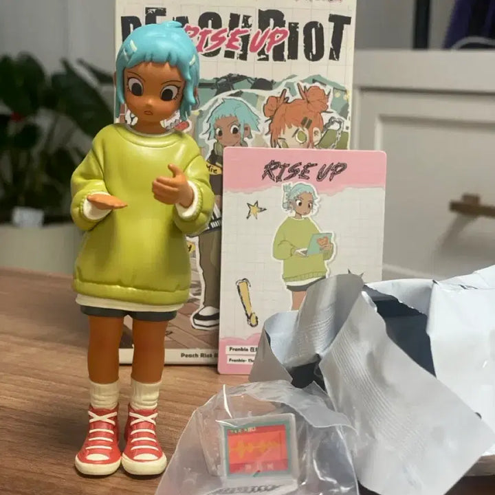 [BUNJANG] Pop Mart Peach Riot Rise Up Figure - Frankie General (Opened) / 팝마트 피치라이엇 라이즈업 피규어 - 프랭키 총괄 (개봉품)