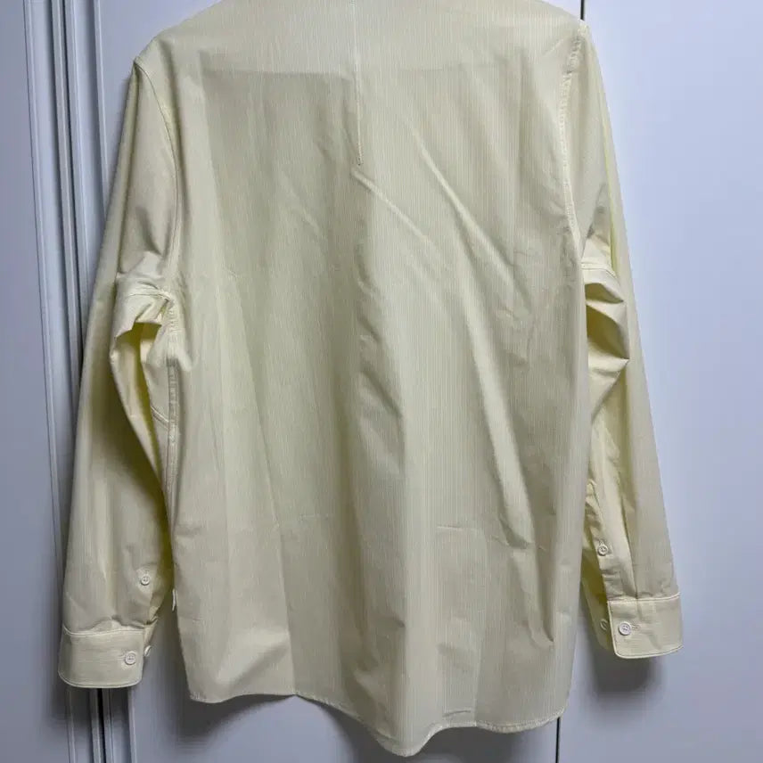 [SOLD OUT] 룰루레몬 뉴벤처 클래식핏 셔츠