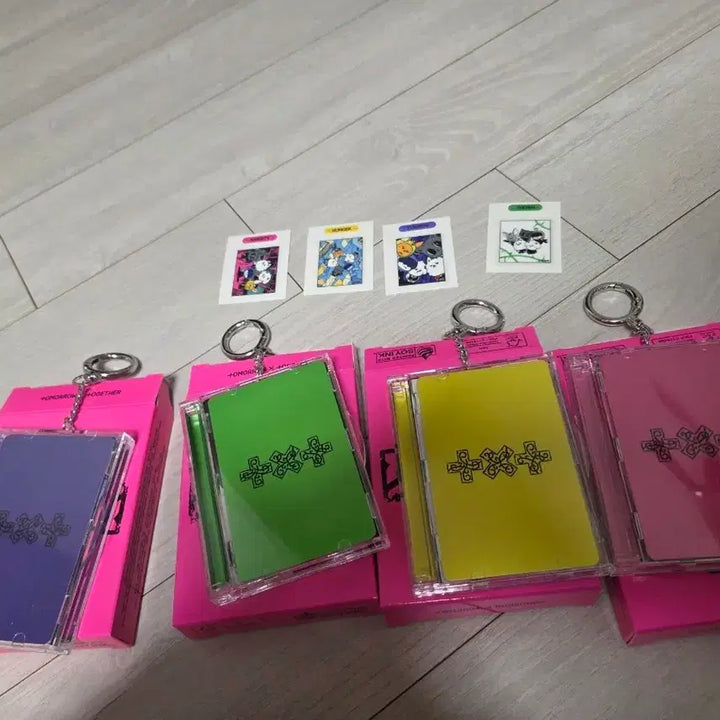 [BUNJANG] TXT Photocard Holder Album 4-Type Bundle Set / 투바투 포토카드케이스 버전 앨범 4종 세트