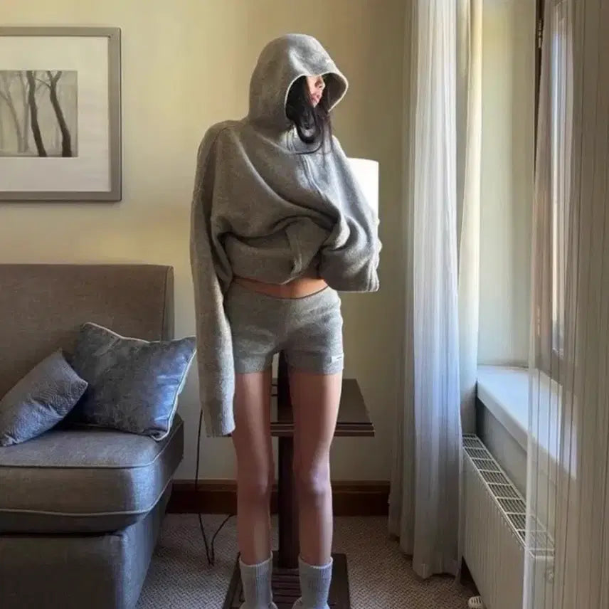 [BUNJANG] Pintermood Hooded Knit Zip-up Set / 에이블리 핀터무드 후드 니트집업 세트