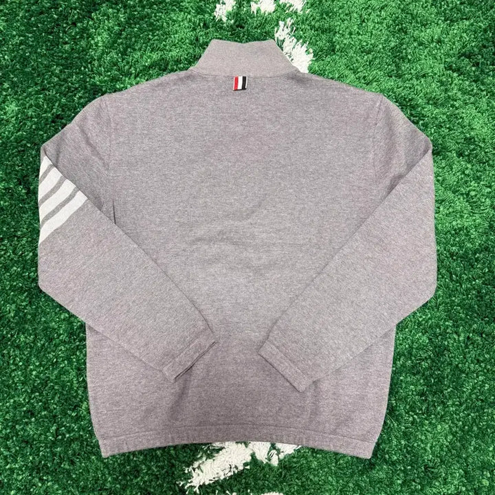 [SOLD OUT] 톰브라운 남성 반집업 미드그레이 3 size