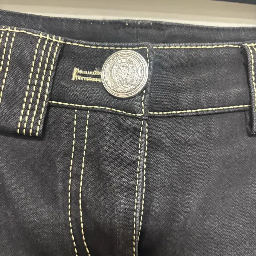 [BUNJANG] Balmain Black Skinny Jeans with Zipper Detail / 발망 블랙 스키니 바지 지퍼