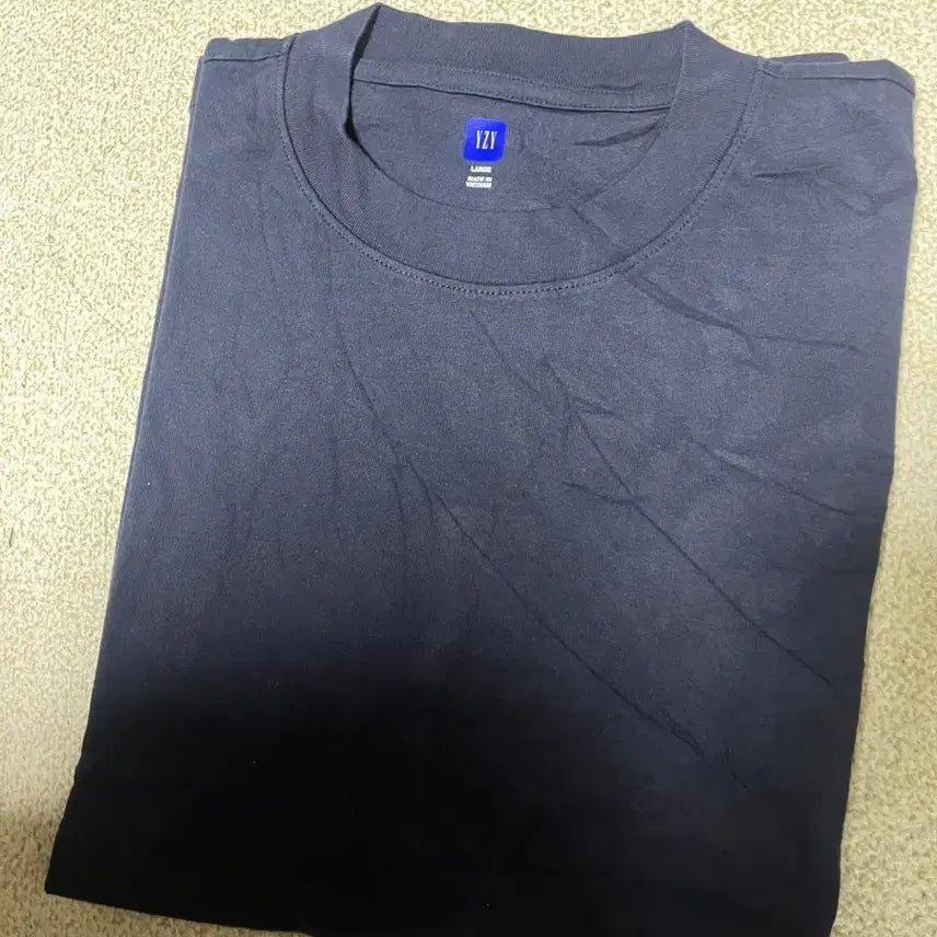 [SOLD OUT] 칸예 이지갭 숏슬리브 반팔 네이비 L 새상품