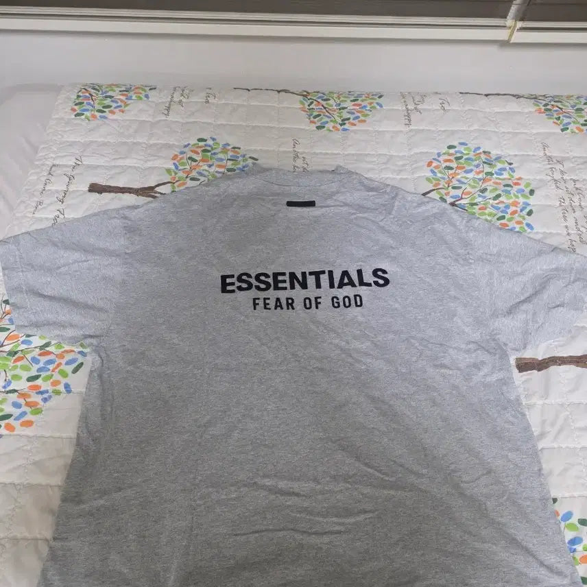 [BUNJANG] Fear of God Essentials Logo T-Shirt Grey M / Fear of God essnetial 반팔 티셔츠 그레이