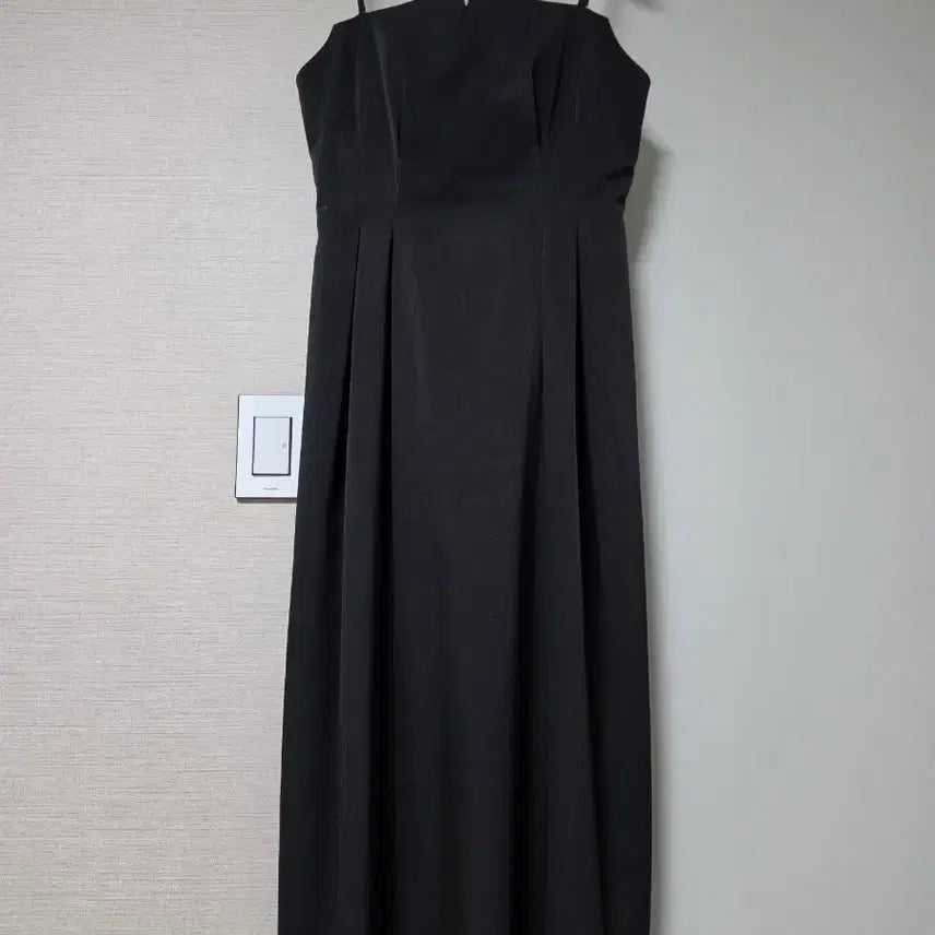 [BUNJANG] Flohm Roman V-Neck Bustier Dress / 플로움 로만 뷔스티에 원피스 새상품급
