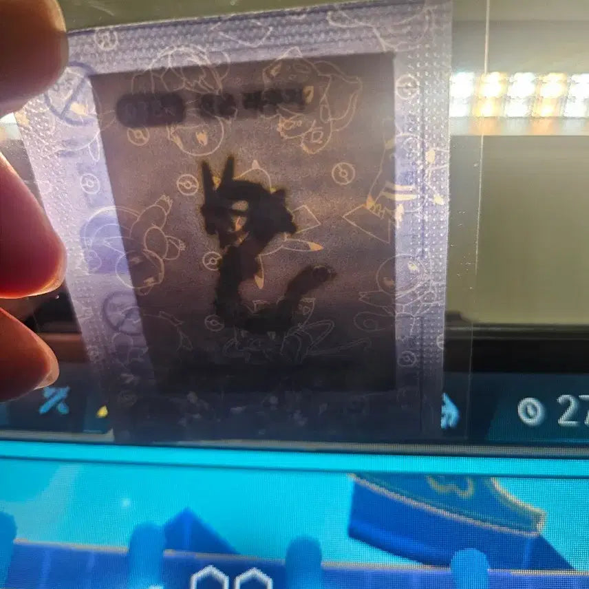 [SOLD OUT] 포켓몬 30주년 띠부씰 검은 레쿠쟈