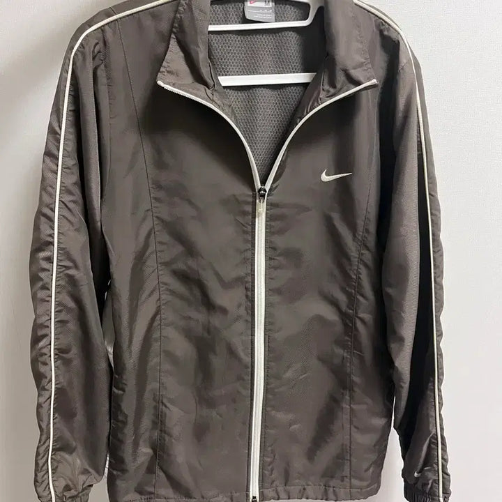 [BUNJANG] Nike Vintage Windbreaker / 빈티지)나이키 바람막이
