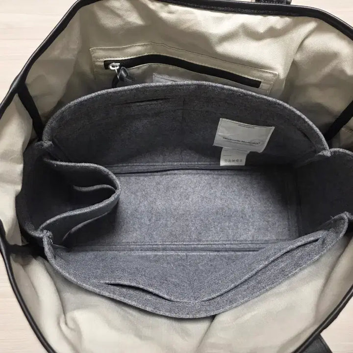 [SOLD OUT] (이너백 포함) 월스와일무브먼트 609스토리백