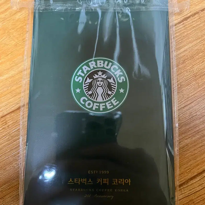 [SOLD OUT] 스타벅스 코리아 20주년 키 체인 새상품