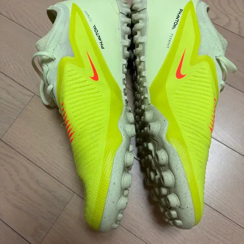 [SOLD OUT] 나이키 팬텀6 tf 275
