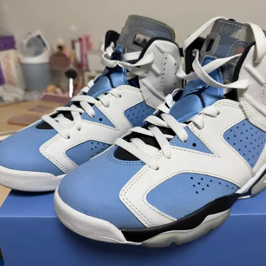 [BUNJANG] Nike Air Jordan 6 University Blue / 나이키 에어조던6 유니버시티블루 255