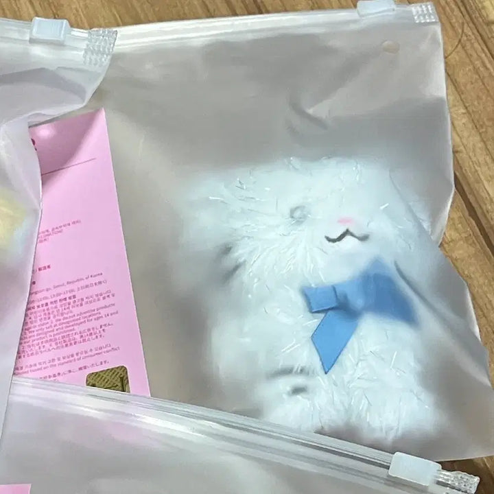 [SOLD OUT] 아일릿 데뷔 2주년 엠디 플러쉬 인형 키링 디어릿 이로하 빼꼬
