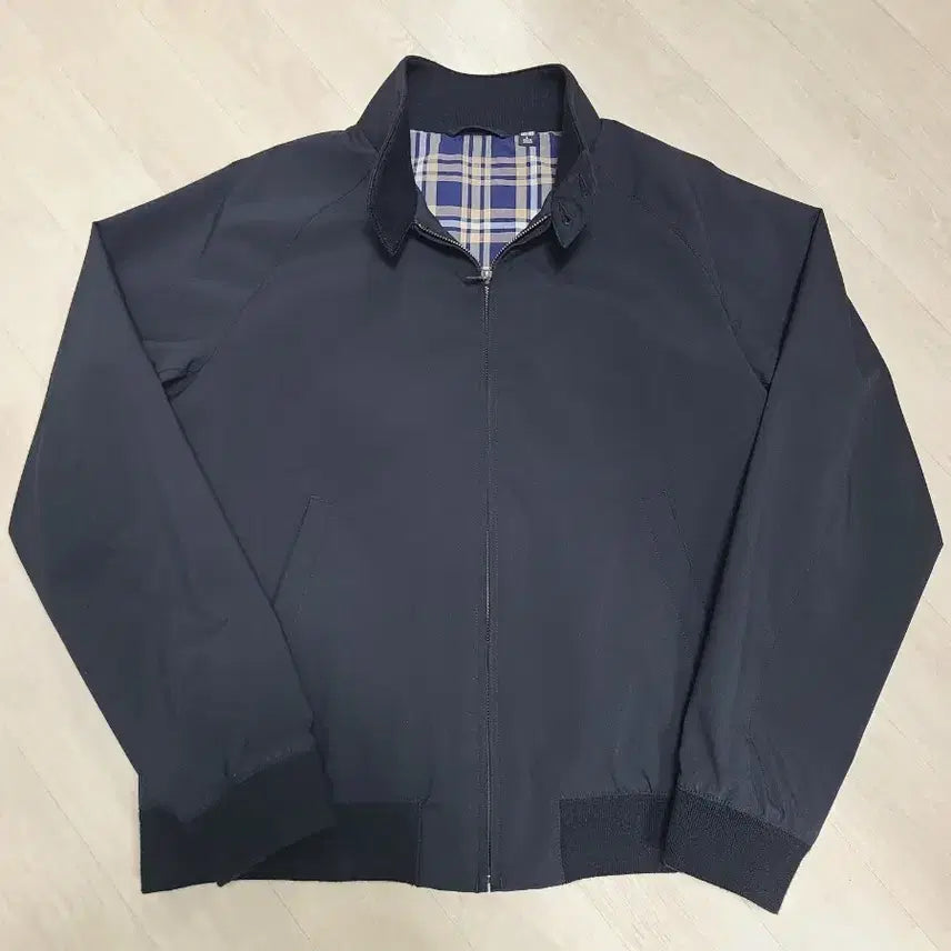 [SOLD OUT] 유니클로 해링턴 자켓 블랙 L