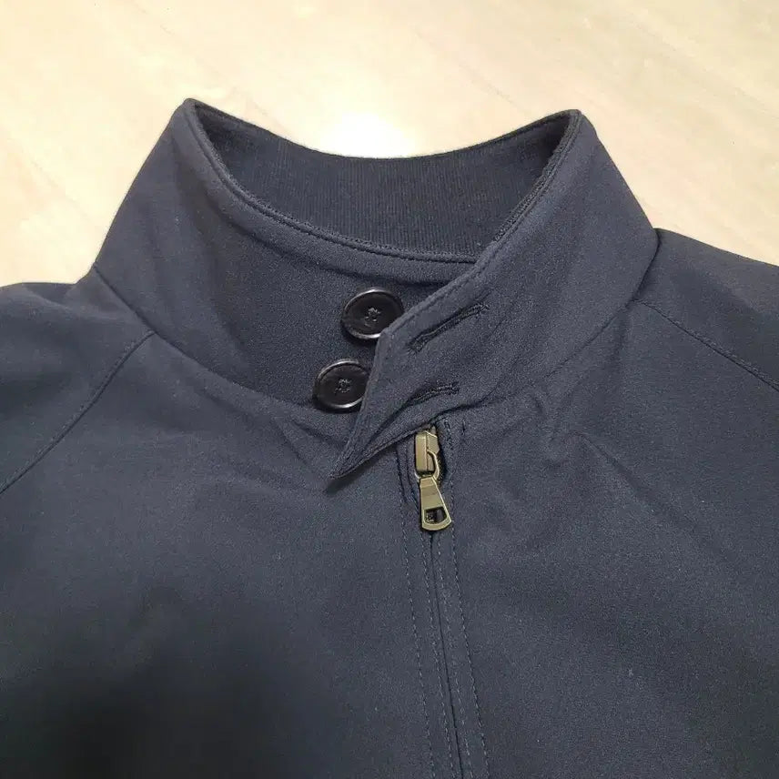 [SOLD OUT] 유니클로 해링턴 자켓 블랙 L