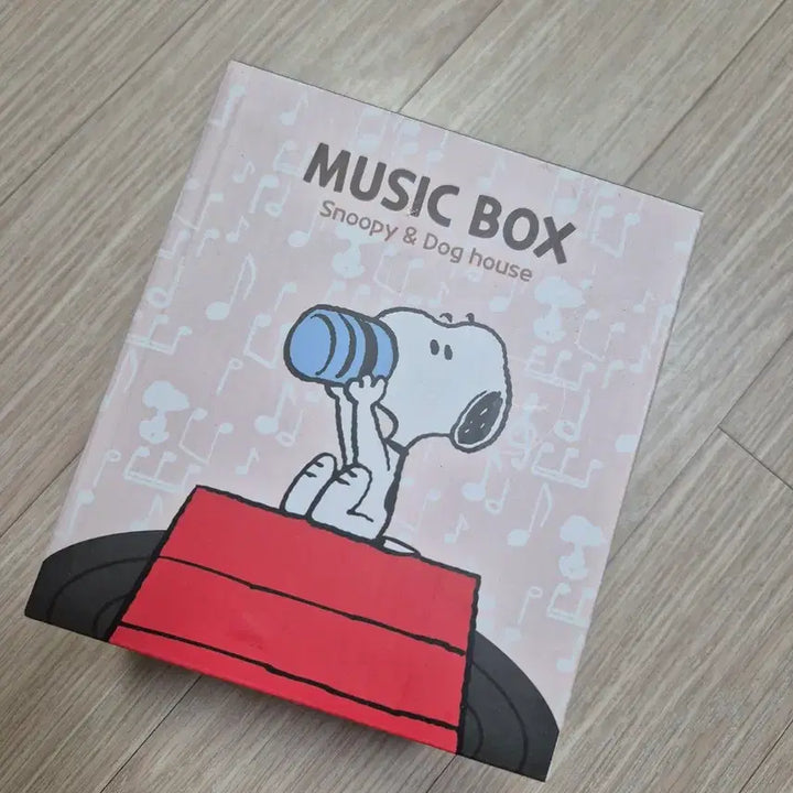 [BUNJANG] Peanuts Snoopy Music Box Interior Decor / 피너츠 스누피 오르골 인테리어 소품