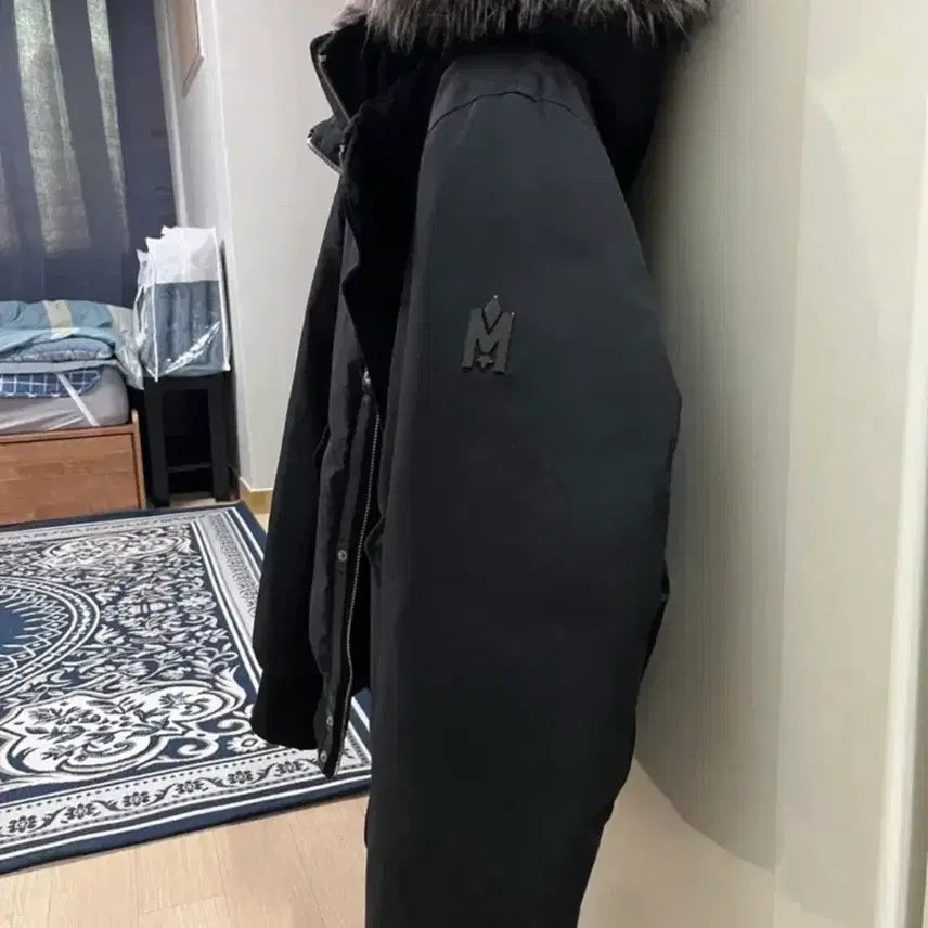 [BUNJANG] Mackage Dixon Black Fox Fur Puffer Coat Size 40 / 맥케이지 딕슨 블랙 폭스퍼 패딩 40사이즈