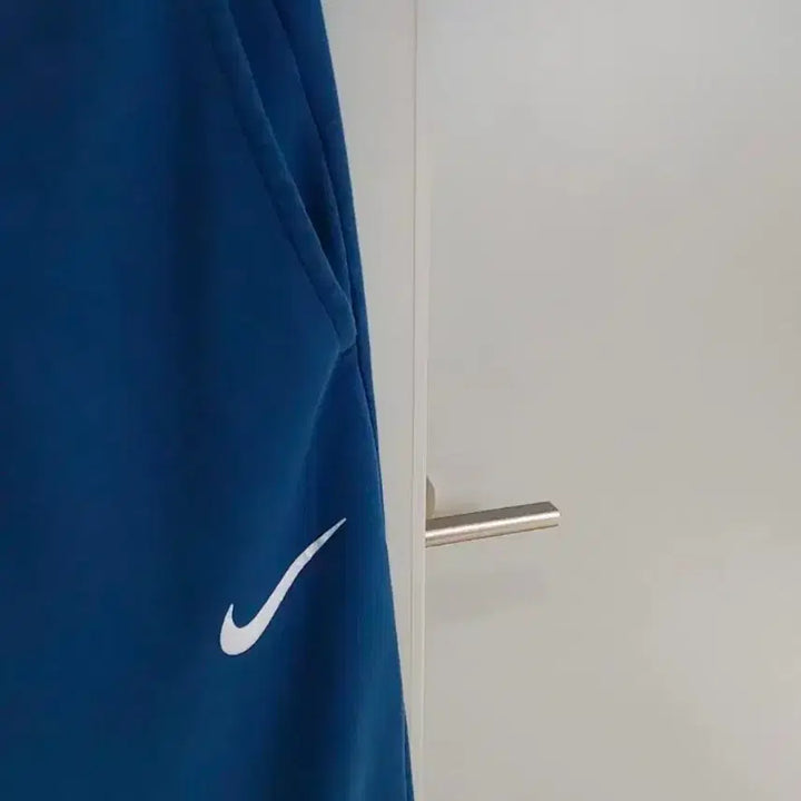 [BUNJANG] 나이키  클래식 빅스우시  남녀공용 M / 나이키  클래식 빅스우시  남녀공용 M