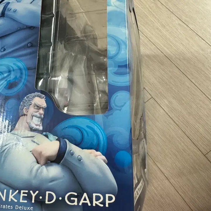 [BUNJANG] One Piece POP DX Monkey D. Garp Figure / 원피스 P.O.P DX 몽키 D. 거프 피규어