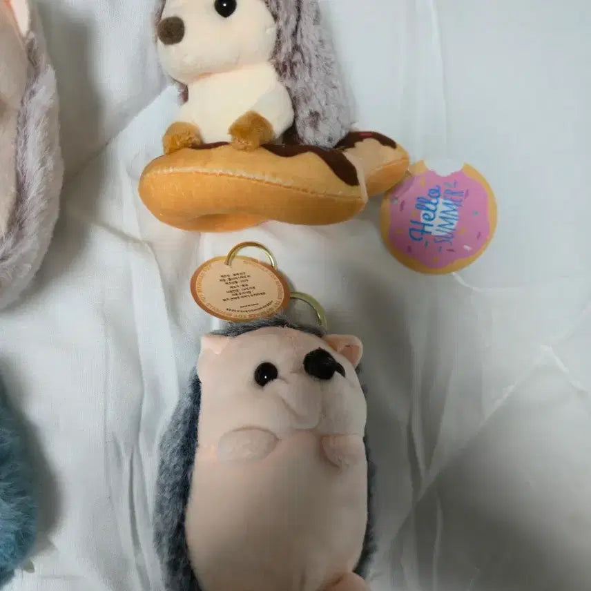 [BUNJANG] Cute Hedgehog Plush Keychain / 고슴도치 인형 키링 열쇠고리 귀여운 고슴도치