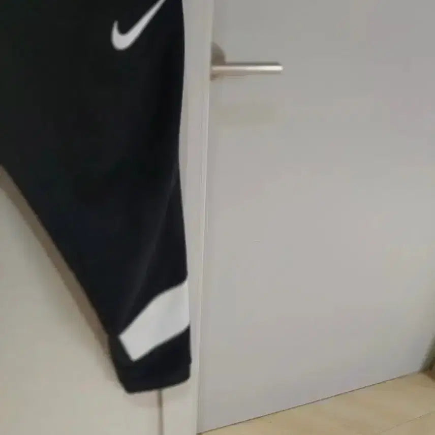 [BUNJANG] Nike Classic Big Swoosh Jogger Pants (M) / 나이키  클래식 빅스우시  남녀공용 조거팬츠 M