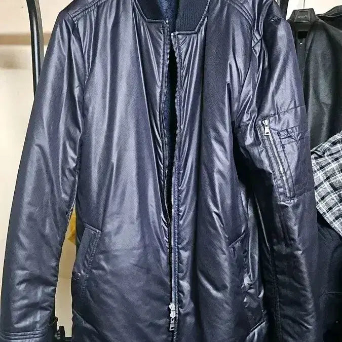 [BUNJANG] Alba S.A. Reversible Blouson Jumper / 반하트 디 알바자 양면점퍼