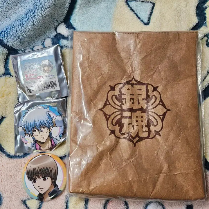 [BUNJANG] Samjet Okita Sougo Kuji D Prize + Can Badge Bundle Set (Gintama) / 삼젯 쿠지 D상 + 삼젯 캔배지 오키타 긴파치 일괄 (은혼)