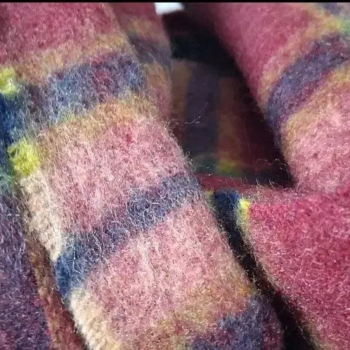 [BUNJANG] Merry Winter Red Check Scarf / 메리 윈터 레드 체크 목도리
