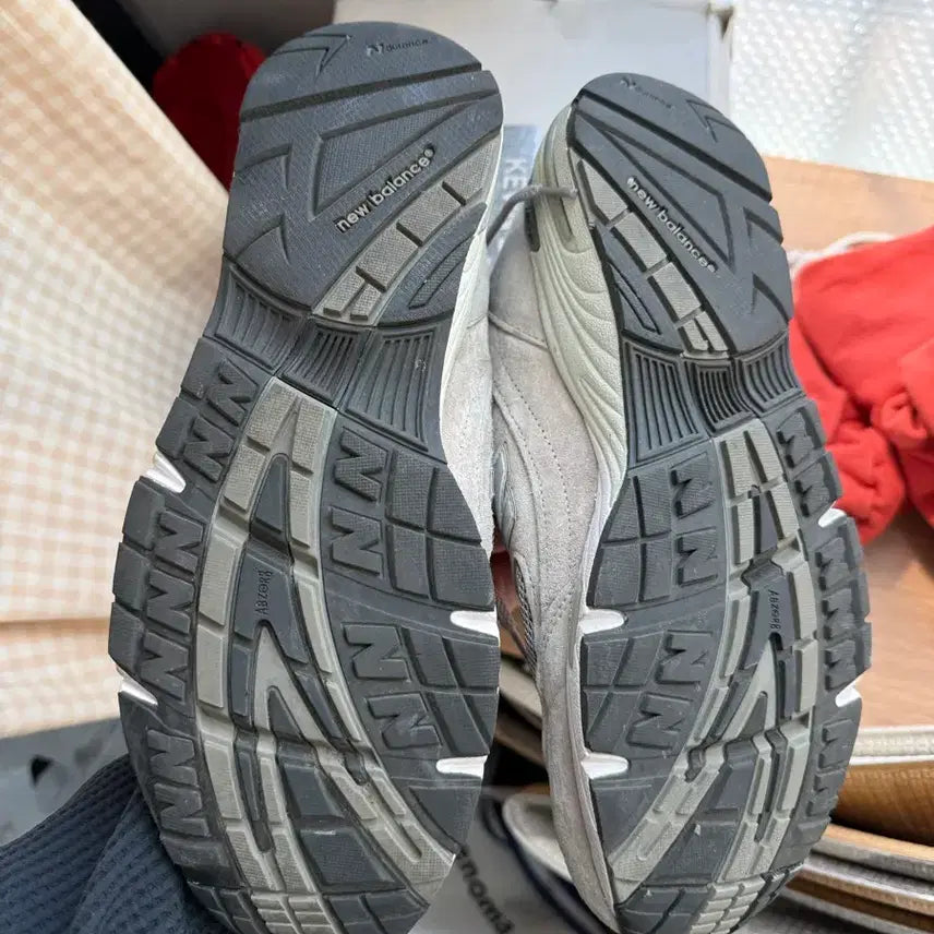[BUNJANG] New Balance 991 Sneakers (Size 280) / 뉴발란스991 280사이즈