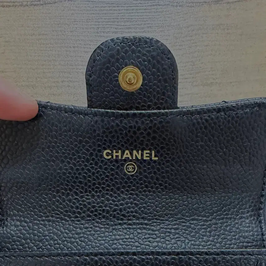 [BUNJANG] Chanel Classic Card Holder Black Lambskin Gold Hardware / 샤넬 클래식 카드 홀더 (금장)블랙 (반지갑)