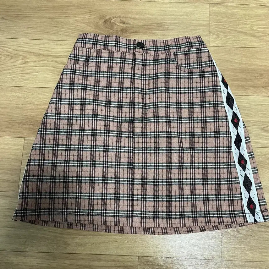 [BUNJANG] Check Plaid Side Line Point Mini Skirt / 체크 옆라인 포인트 미니스커트