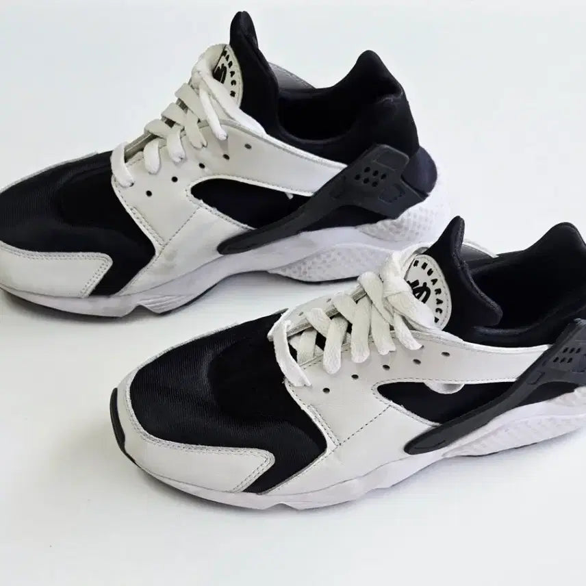 [BUNJANG] Nike Air Huarache Black/White 275 / 나이키 에어 허라취 블랙/화이트 275