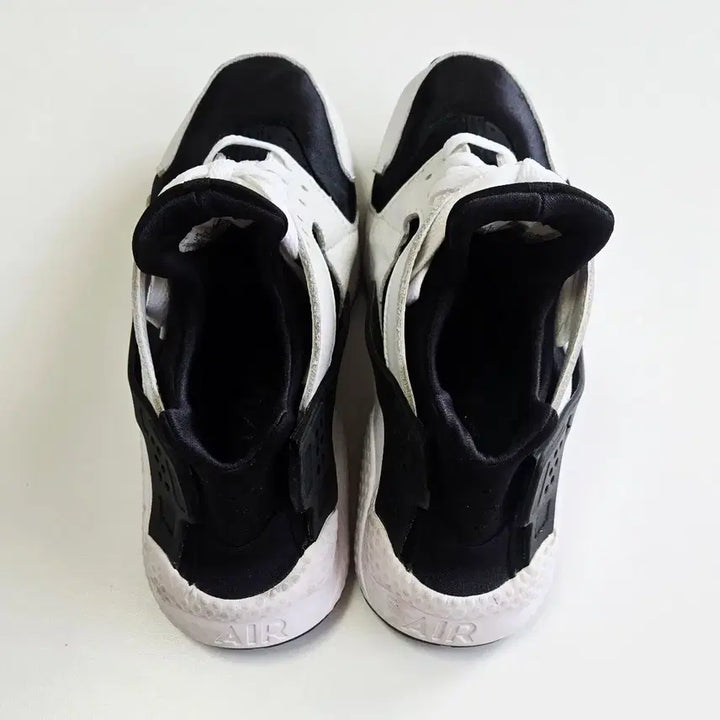 [BUNJANG] Nike Air Huarache Black/White 275 / 나이키 에어 허라취 블랙/화이트 275